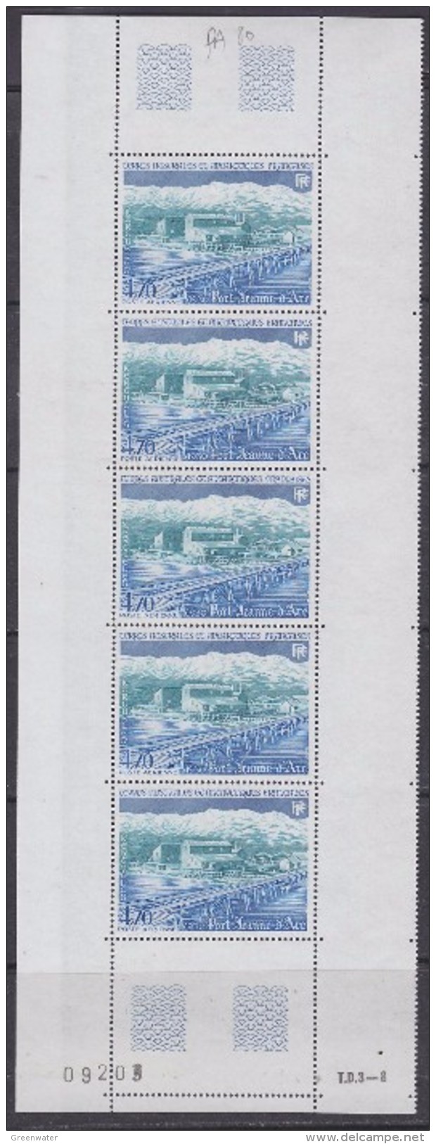 TAAF 1984 Port Jeanne D´Arc 1v  (strip Of 5v) ** Mnh (TA122A) - Luchtpost