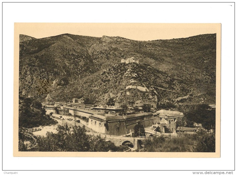 Villefranche De Conflent - Vue Générale - Autres & Non Classés