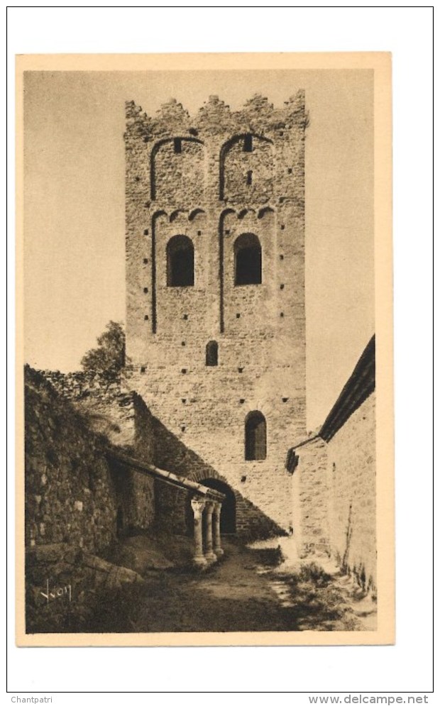 Env. De Vernet Les Bains - Abbaye De St Martin Du Canigou Fondée En 1007 , La Tour Et Les Tombeaux - Autres & Non Classés