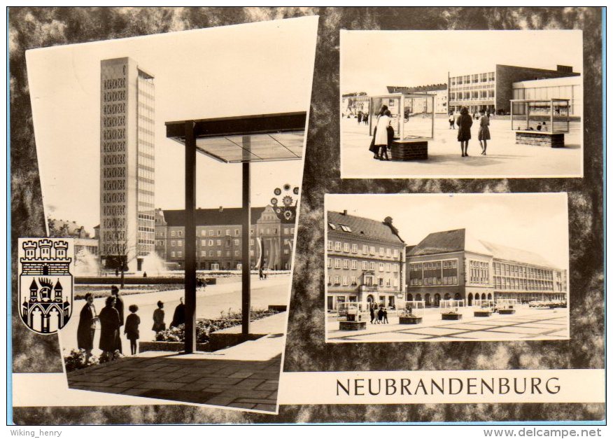 Neubrandenburg - S/w Haus Der Kultur & Bildung  HO Kaufhaus - Neubrandenburg