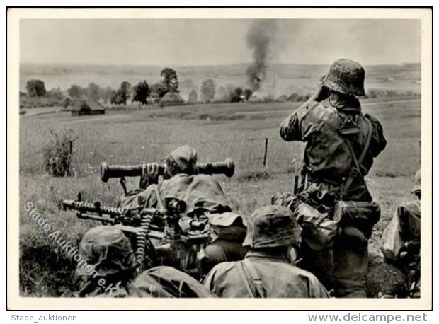 SS WK II Unsere Waffen SS Foto AK I-II - Unclassified