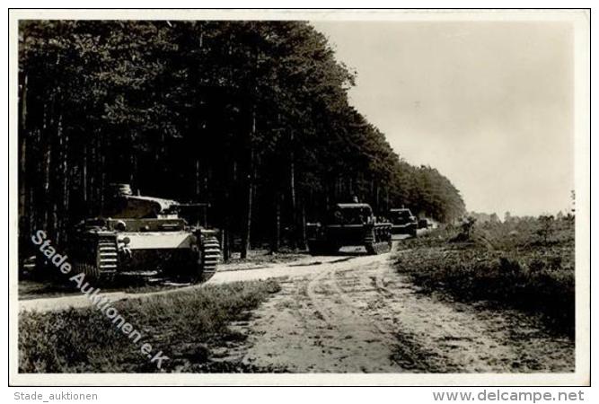 Panzer (WK II) Foto AK I-II Réservoir - Unclassified