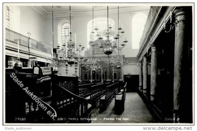 Synagoge London Großbritannien Innenansicht I-II Synagogue - Unclassified