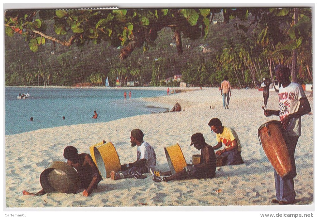 Antilles - Grenada - Local Musicians Entertain Visitors At Grand Anse Beach - Grenada