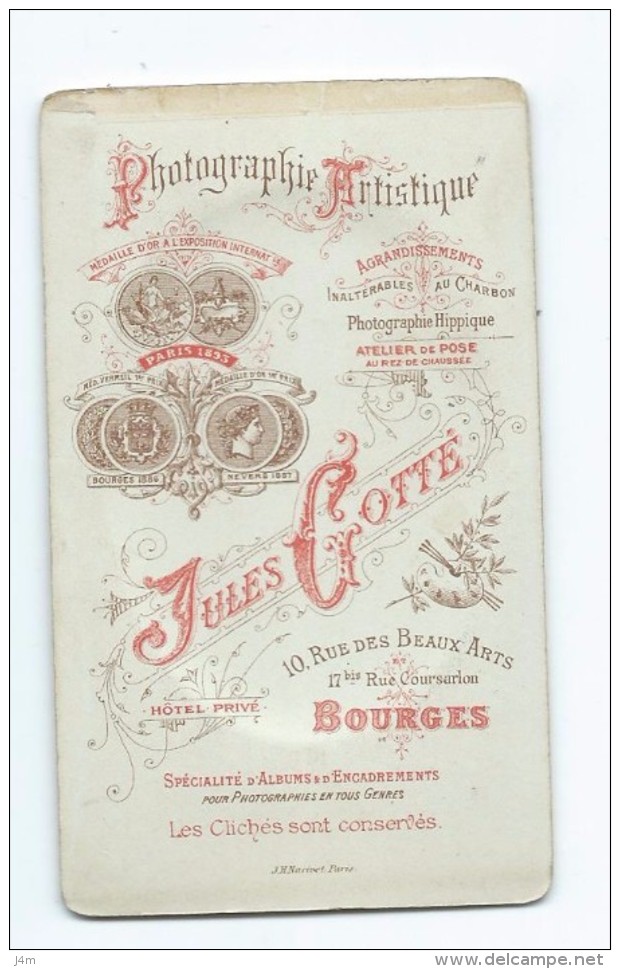 Ancienne PHOTO Camée CDV Circa 1893 De Jules COTTE, Rue Des Beaux Arts à BOURGES (18): FEMME Avec COIFFE, BIJOUX - Anciennes (Av. 1900)