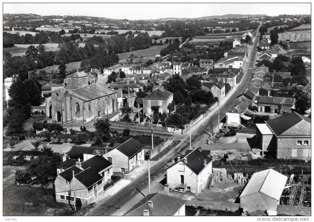 Le Petit Bourg Des Herbiers - Les Herbiers