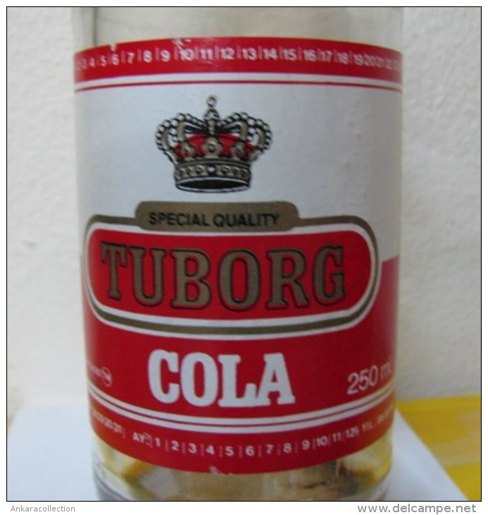 AC - TUBORG COLA EMPTY GLASS BOTTLE FROM TURKEY VERY RARE TO FIND - Limonade