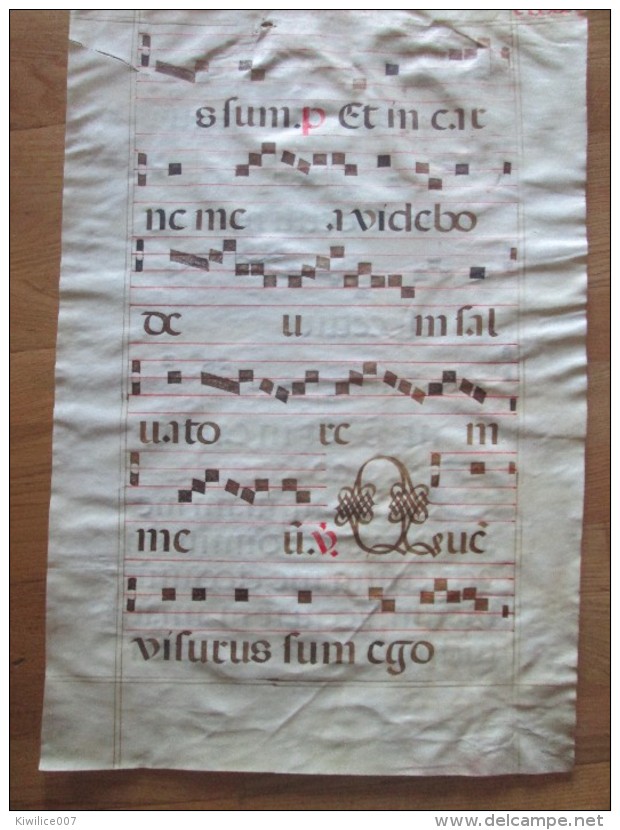 Antiphonaire   Sur Parchemin  "officium " Chant Religieux - Autres & Non Classés