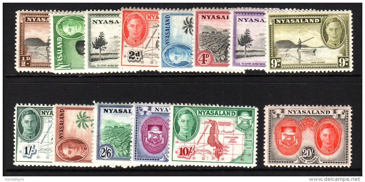1945 Complete Pictorial Set SG 144/57, Fine Mint. (14) For More Images, Please Visit... - Nyassaland (1907-1953)
