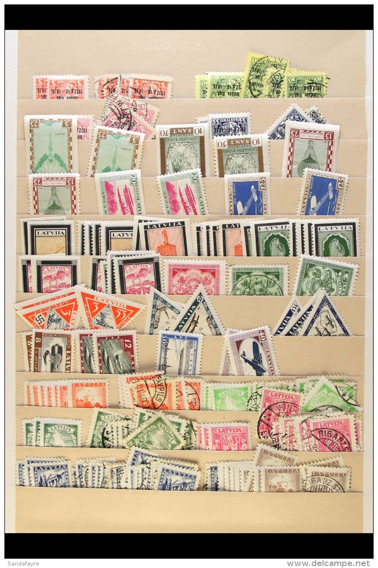 1918-1941 ATTRACTIVE MINT &amp; USED ACCUMULATION On Various Pages, Stock Pages, In Packets &amp; Stockbooks,... - Lettonia