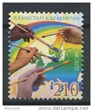 102 KAZAKHSTAN 2006 - Europa Main Peignant Une Carte - Neuf Sans Charniere (Yvert 457) - Kazakhstan