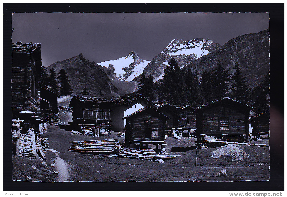 STADEL IN DER LOHMATTE BEL SAAS FEE - Matt