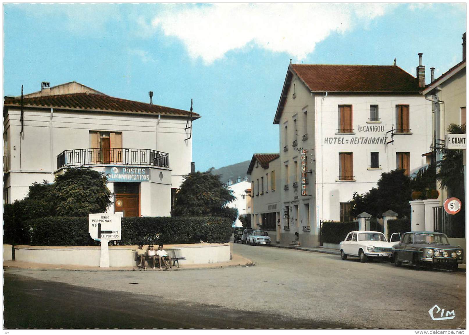 LE BOULOU . LA POSTE ET L'HOTEL DU CANIGOU . - Altri & Non Classificati