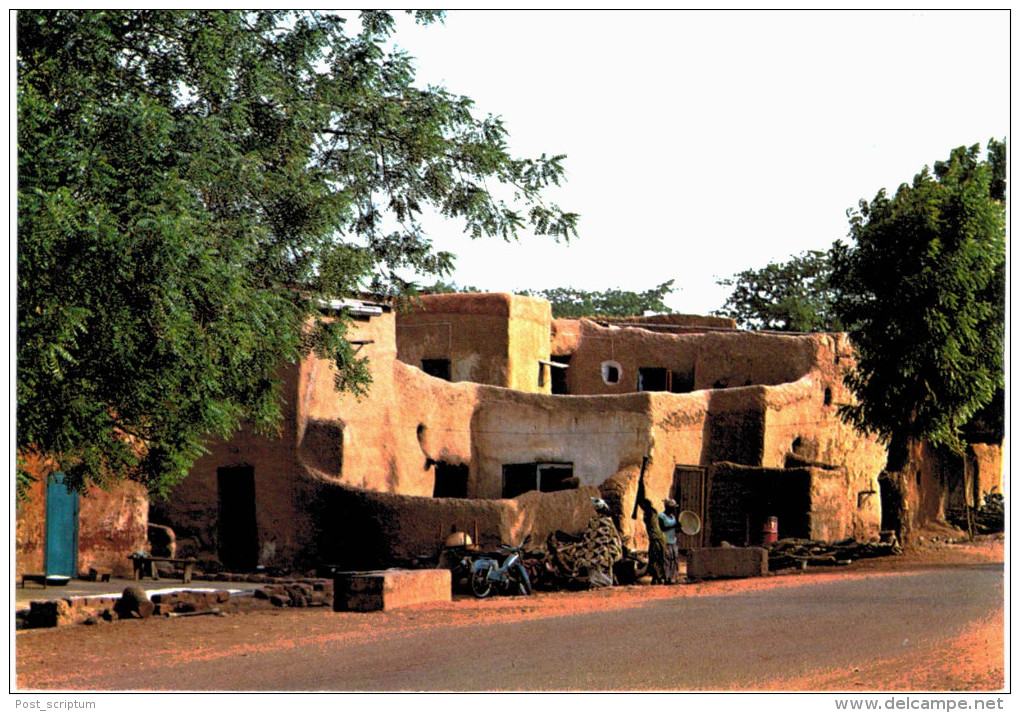Afrique Burkina Faso Bobo Dioulasso Habitat Traditionnel Dans Un Vieux Quartier - Burkina Faso
