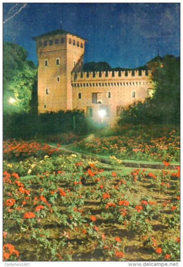 TORINO Di Notte - I Giardini Del Valentino E Il Castello Medioevale - Parks & Gärten