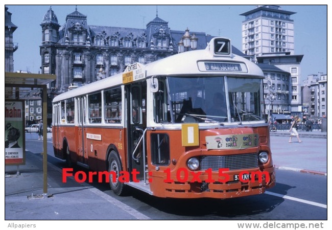 Reproduction D'une Photographie D'un Ancien Bus Ligne 7 Hausbergen Avec De La Publicité Café Sati - Autres & Non Classés