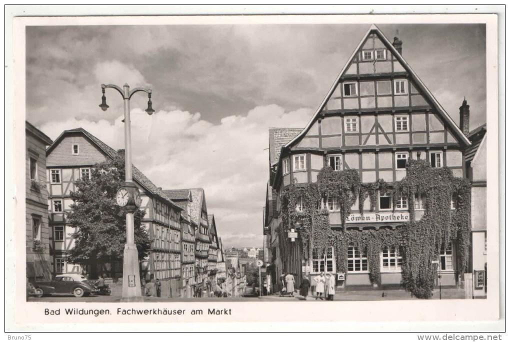 BAD WILDUNGEN - Fachwerkhäuser Am Markt - 1952 - Bad Wildungen