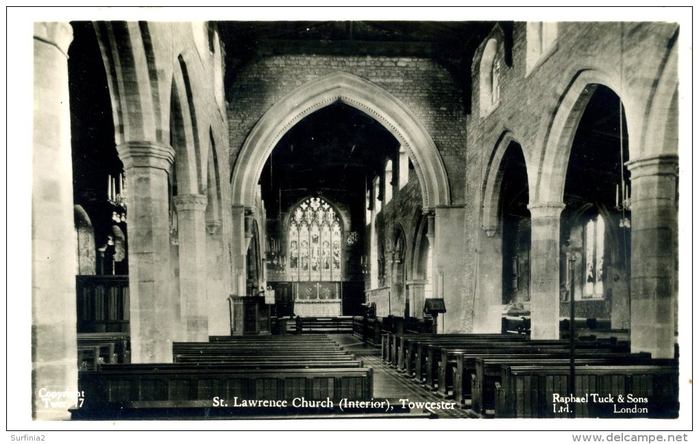 NORTHANTS - TOWCESTER - ST LAWRENCE CHURCH INTERIOR RP  N133 - Northamptonshire