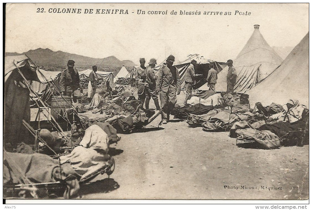 MAROC -- COLONNE DE KENIFFRA -- Un Convoi De Blessés Arrive Au Poste --1915 -- - Autres & Non Classés