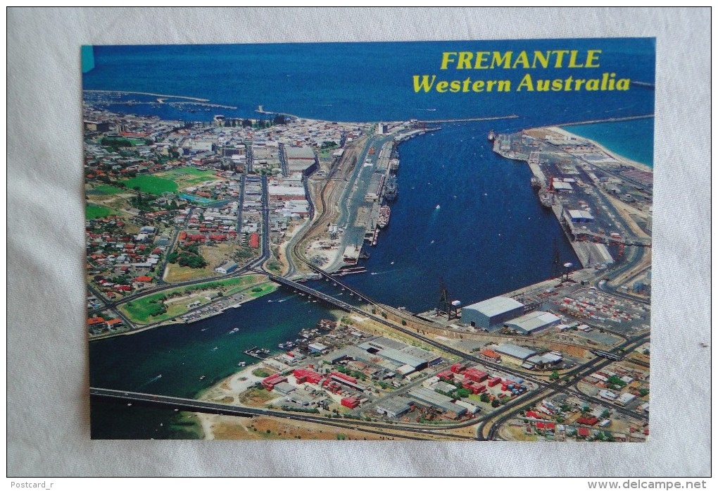 Australia Fremantle Aerial View Fremantle Harbour And Swan River   A 111 - Autres & Non Classés