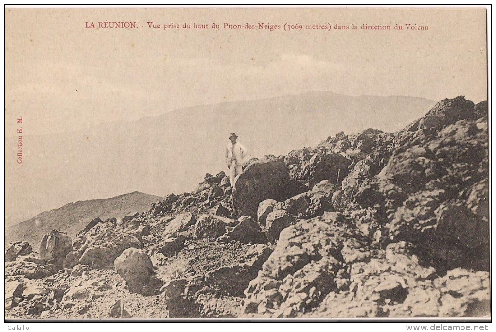 LA REUNION VUE PRISE DU HAUT DU PITON DES NEIGES DANS LA DIRECTION DU VOLCAN - Autres & Non Classés