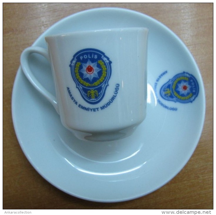 AC - AMASYA POLICE DEPARTMENT COFFEE CUP & SAUCER IN GIFT BOX FROM TURKEY - Tazze