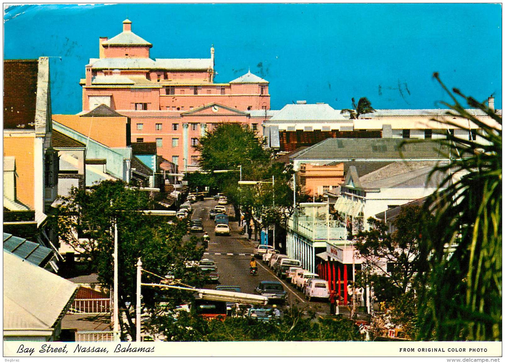 BAHAMAS      NASSAU  BAY STREET - Bahamas