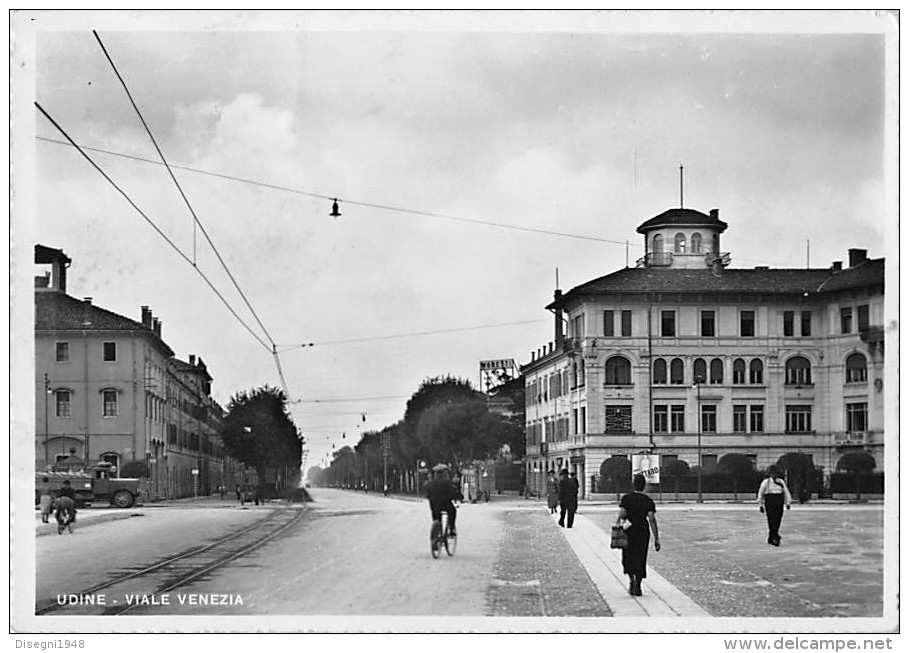 06034 "UDINE - VIALE VENEZIA" ANIMATA, AUTOCARRO ANNI '40. CART. ILL. ORIG. SPEDITA 1942 - Udine