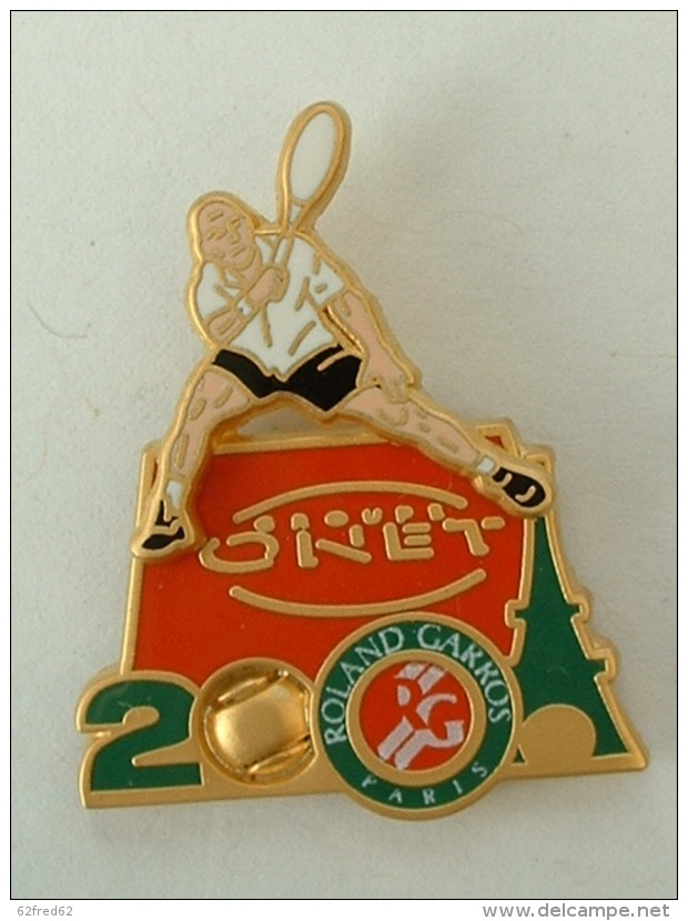 PIN´S TENNIS - ROLAND GARROS 2001 - ONET - ARTHUS BERTRAND - Tennis