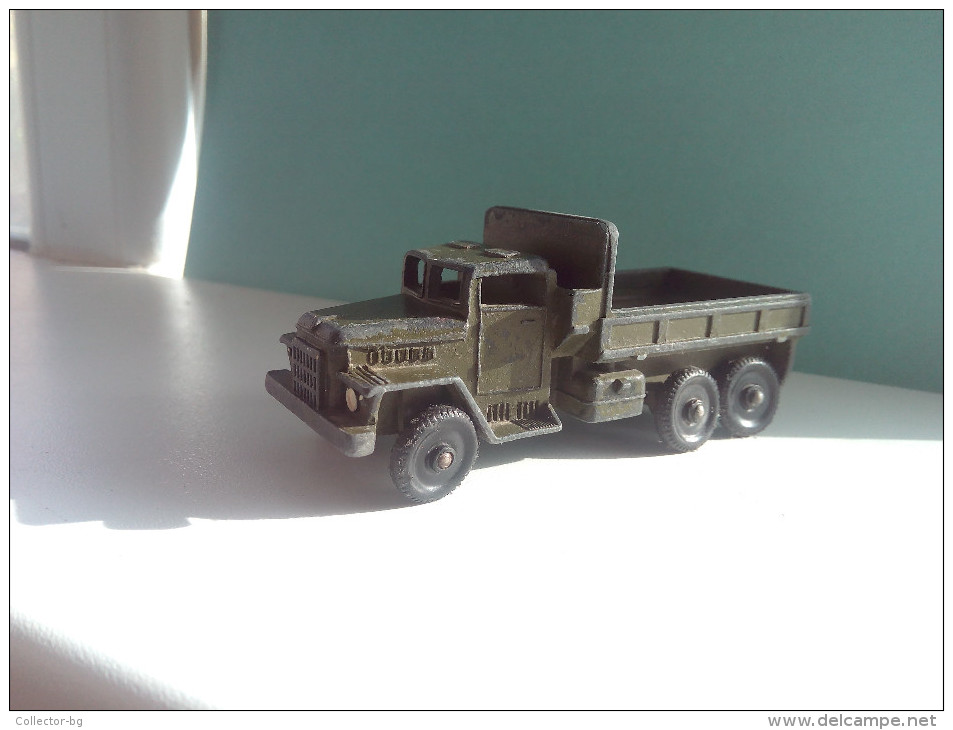 RUSSIAN USSR 1950"S MILITARY ARMY TRUCK HEAVY ZIL ORIGINAL RARE LOW PRICE EVER DIECAST METAL - Camiones, Buses Y Construcción