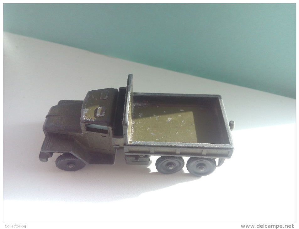 RUSSIAN USSR 1950"S MILITARY ARMY TRUCK HEAVY ZIL ORIGINAL RARE LOW PRICE EVER DIECAST METAL - Trucks, Buses & Construction