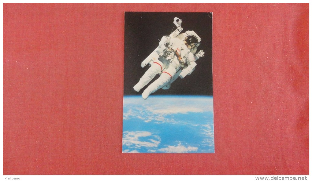 Mission Specialist Bruce McCandless Zips Through Space--ref  2296 - Space