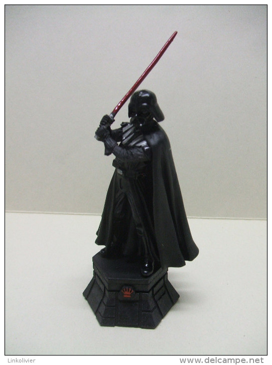 DARK VADOR (Darth Vader) Figurine En Plomb STAR WARS Pièce De Jeu D´échecs ALTAYA : Dame (reine) Noire - First Release (1977-1985)