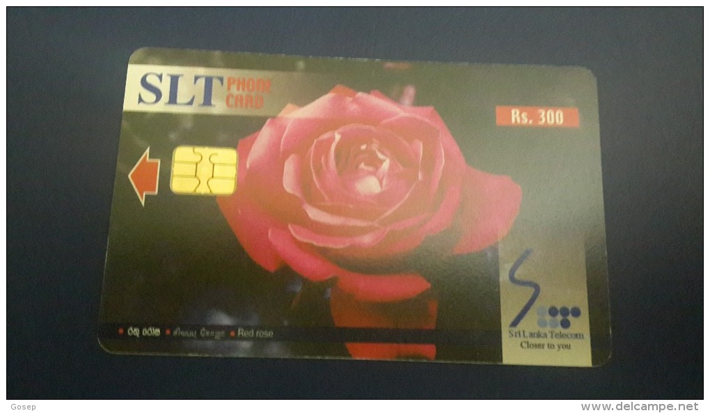 Sri Lanka-(sri10)-red Rose-flowers-(rs.300)-used Card+1card Prepiad - Sri Lanka (Ceylon)