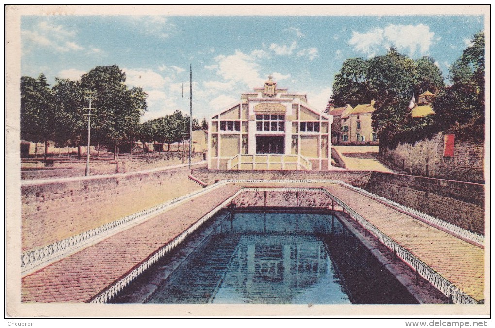 49 . DOUE LA FONTAINE. CPA. LES FONTAINES ET LE THÉÂTRE. ANNÉE 1945 + TEXTE - Doue La Fontaine