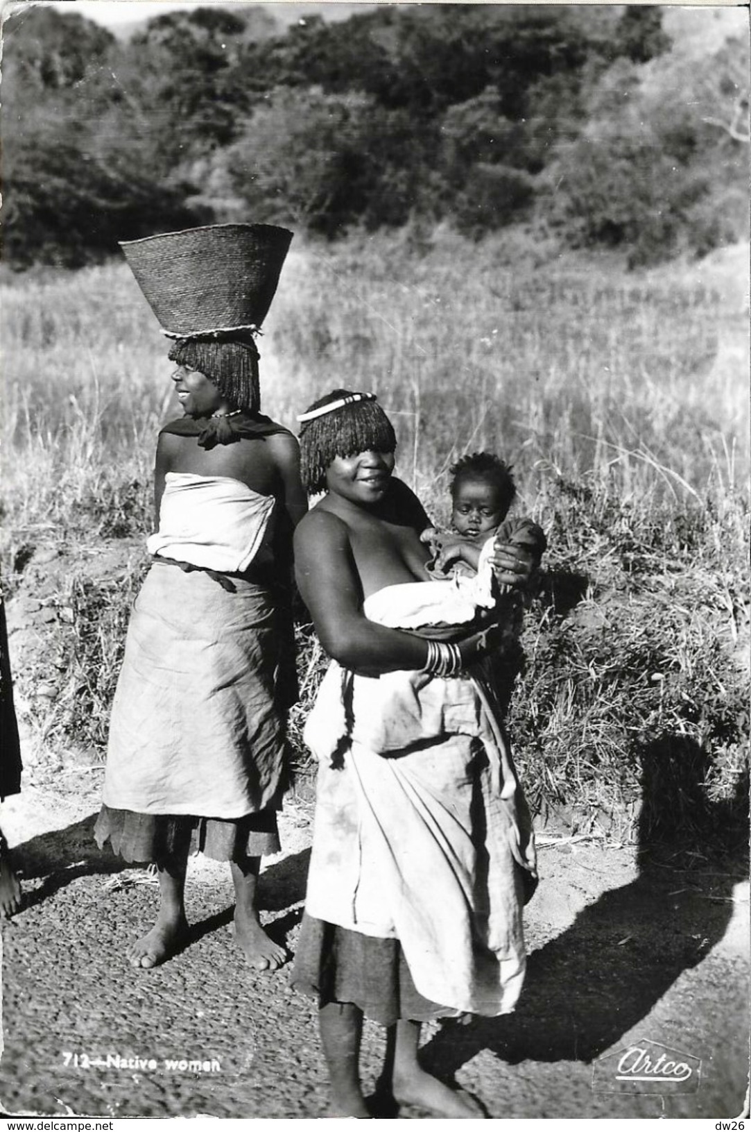 Afrique Du Sud (South Africa)- East London: Native Women - Carte Artco N°712 - Afrika