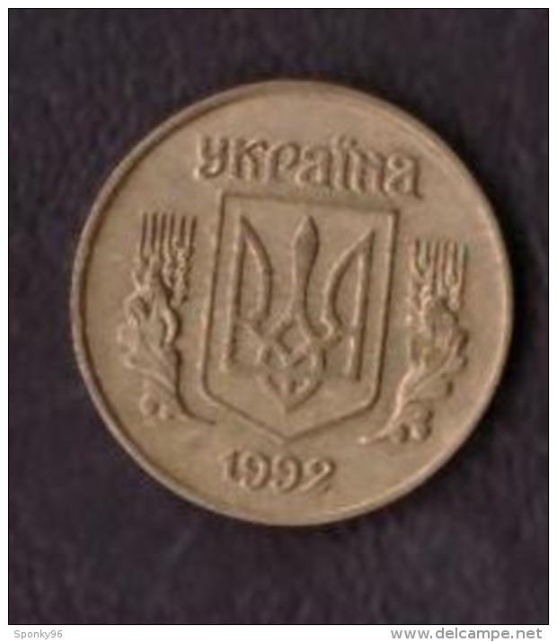 UCRAINA - UKRAINE - 10 KONIHOK - ANNO 2006 - ANNO 1992 - 2 MONETE - 2 COINS - CIRCOLATE - - Ucraina