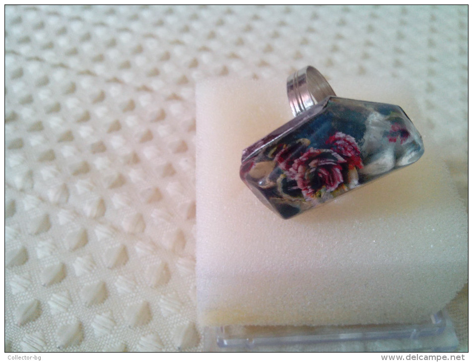 ULTRA RARE RING HANDMADE 1970"S With STEEL + RESIN ROSE INSIDE BEAUTY BULGARIA ORIGINAL BOX - Rings