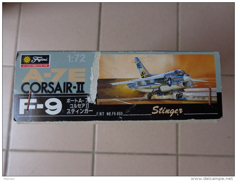 Maquette Avion Militaire-en Plastique-.---1/72 Fujimi A-7E CORSAIR II F-9 STINGER KIT N°F9-800 - Avions