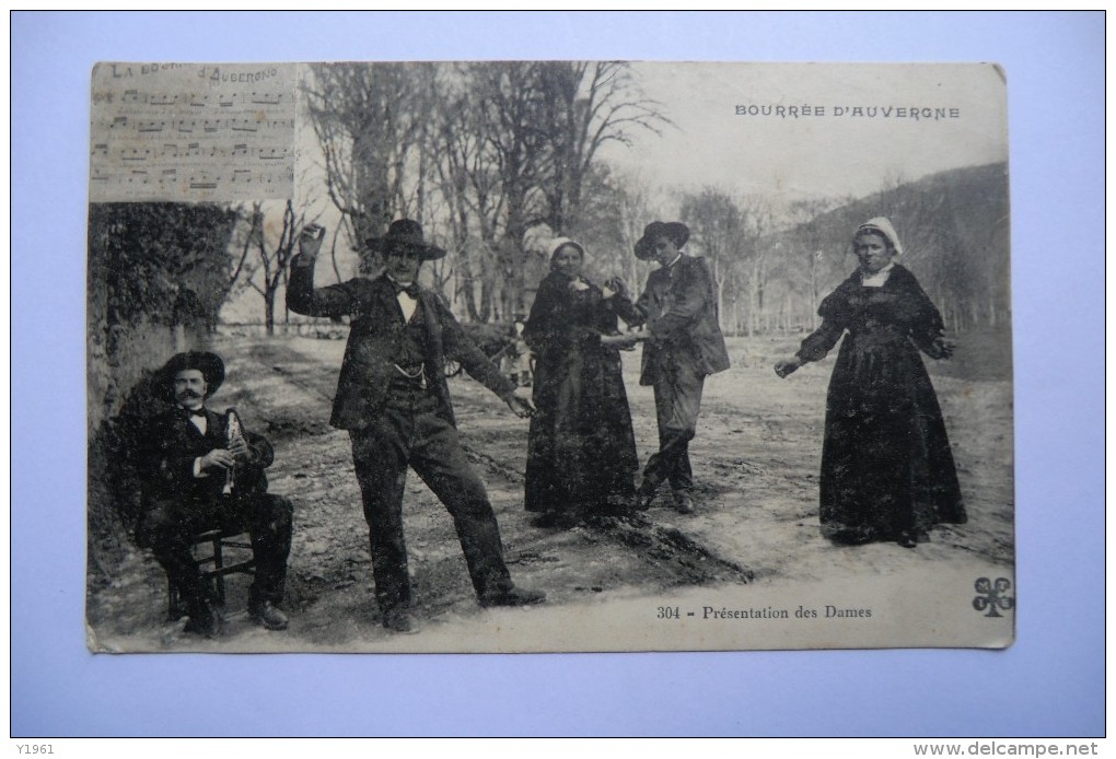 CPA 15 63 43 03 AUVERGNE. Bourrée D Auvergne. Présentation Des Dames. 1914. - Auvergne