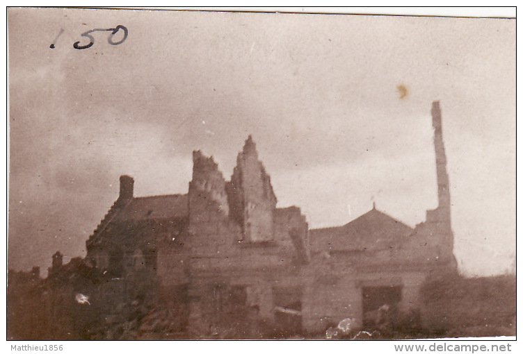 Photo 1917 CONDE-SUR-AISNE (près Soissons) - Un Bâtiment En Ruine (A153, Ww1, Wk 1) - Autres & Non Classés