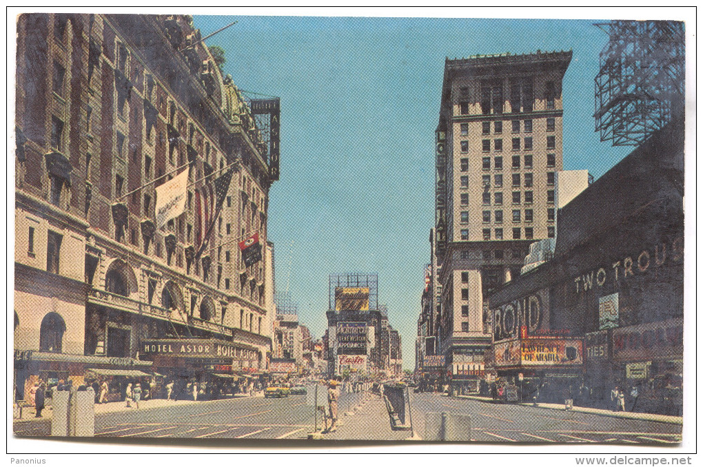 NEW YORK, United States - TIMES SQUARE, 1965. - Time Square