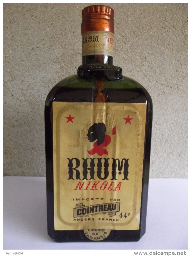 BOUTEILLE ANCIENNE RHUM NIKOLA Importé Par COINTREAU ANNEES 1920/1930 RECHERCHE - Spirits