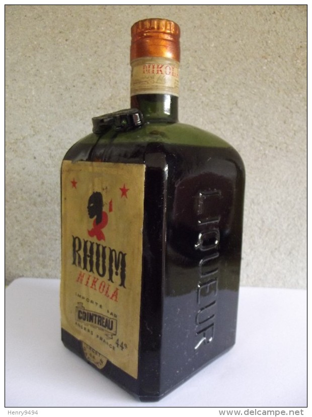 BOUTEILLE ANCIENNE RHUM NIKOLA importé par COINTREAU ANNEES 1920/1930 RECHERCHE