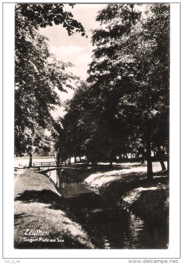 Deutschland - Zeuthen - Siegert Platz Am See - Zeuthen