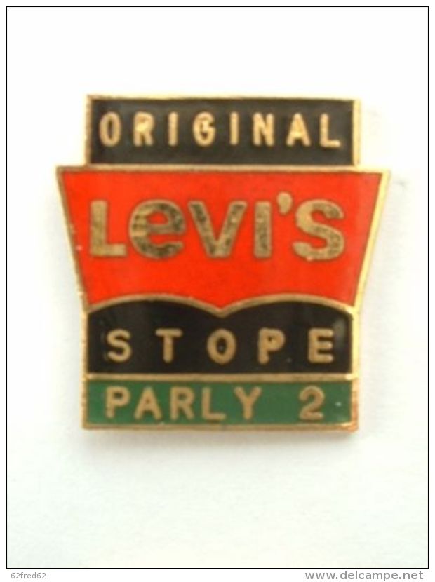 Pin´S LEVI´S STORE - PARLY 2 - SIGNE STARPIN´S - Marques