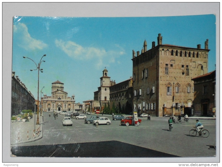 MODENA - Carpi - Piazza Martiri - Auto - 1966 - Carpi