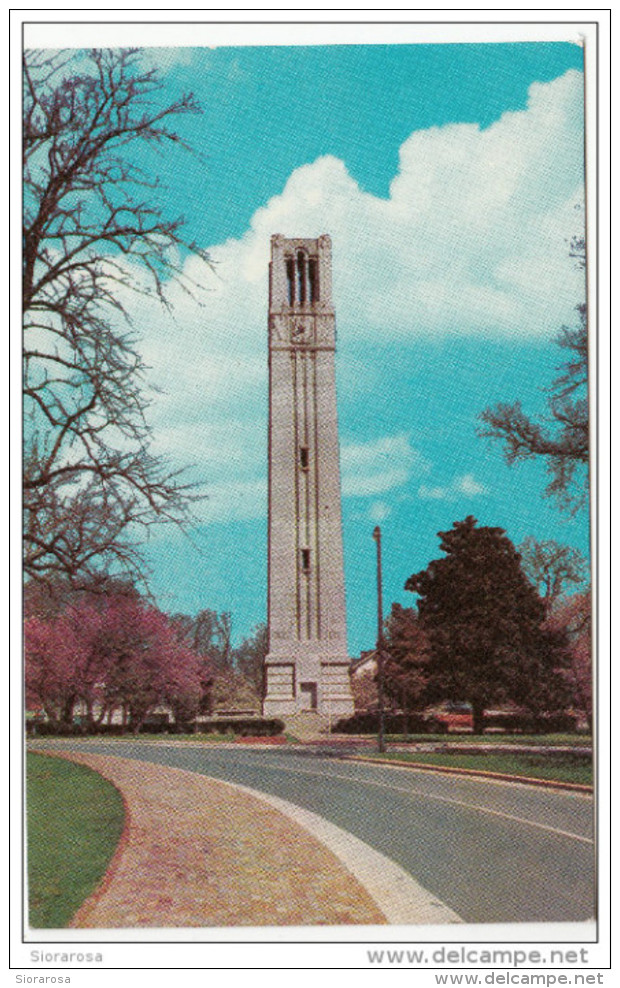 Famous "CLOCK" Tower And War Memorial - Raleigh