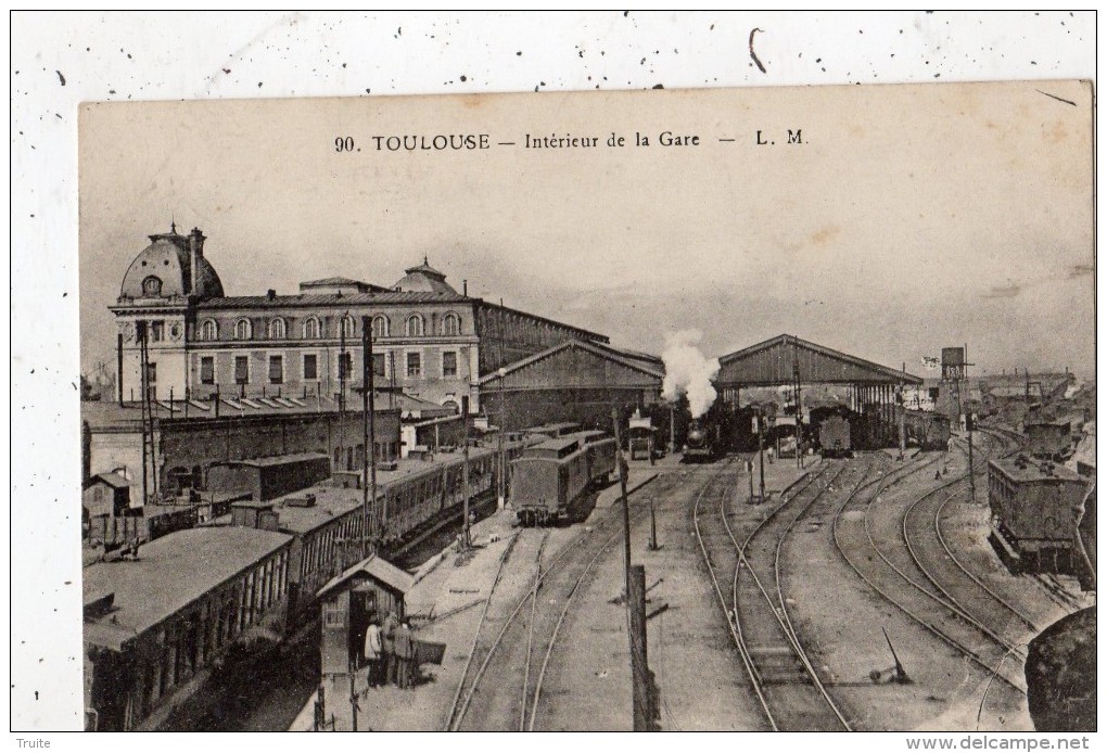 TOULOUSE INTERIEUR DE LA GARE - Toulouse