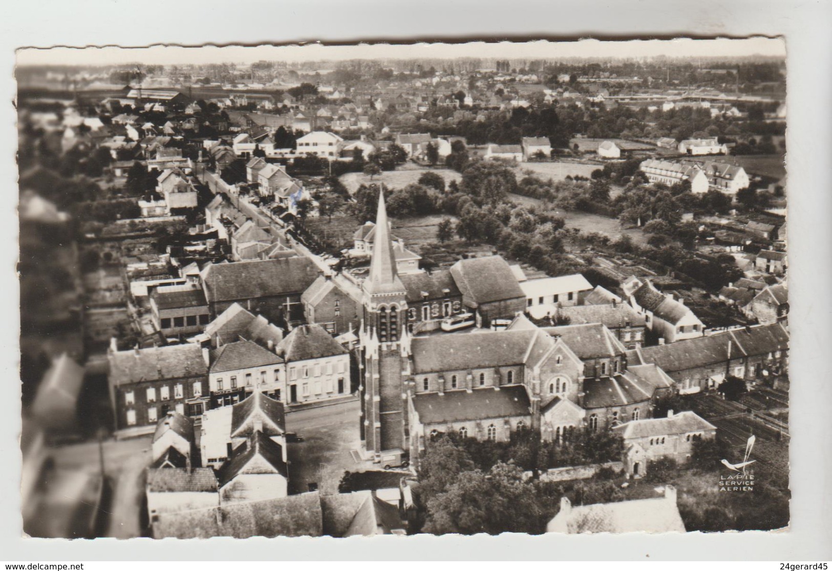 CPSM FEIGNIES (Nord) - En Avion Au-dessus De.....vue D'ensemble - Feignies